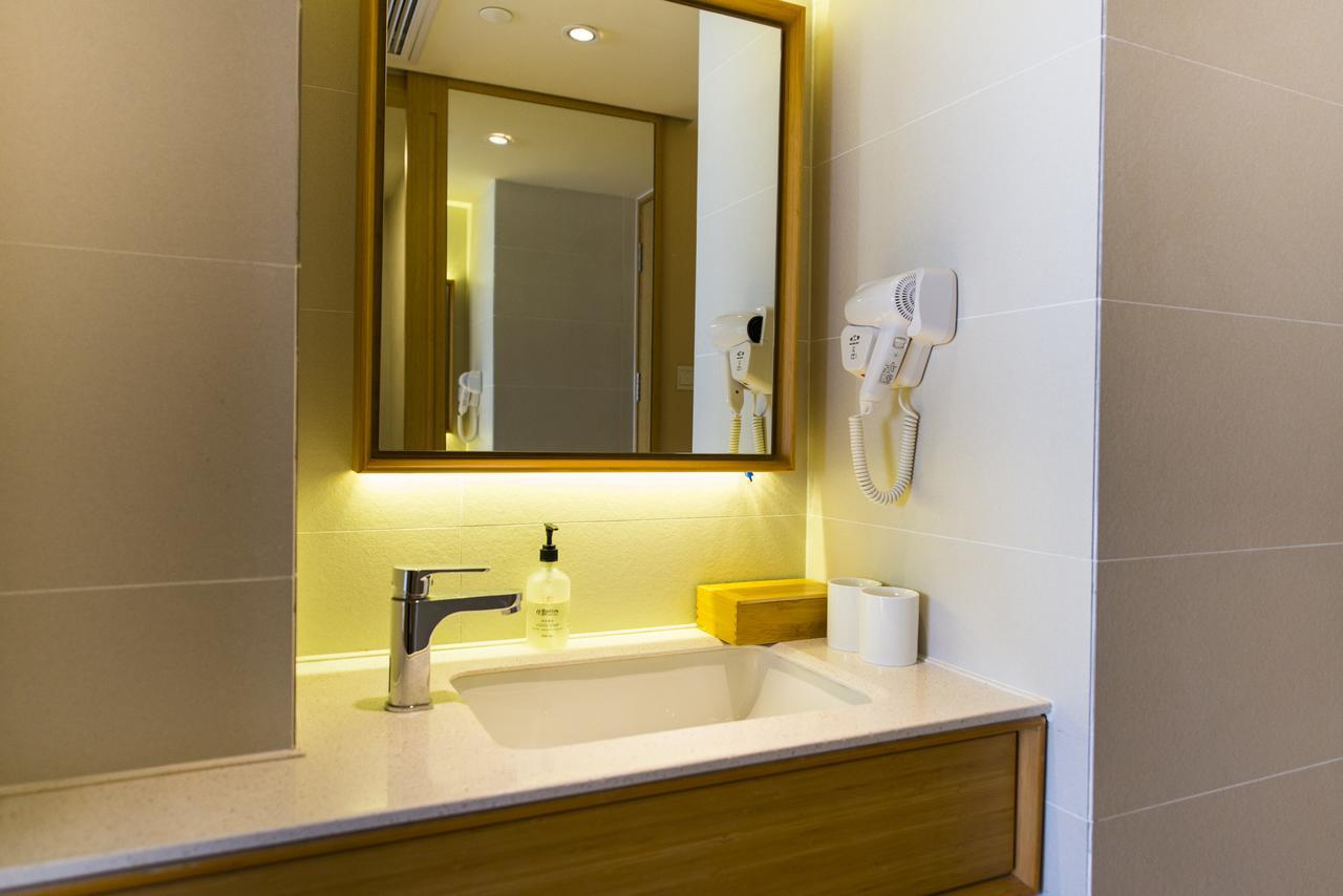 Ji Hotel Янтай Екстериор снимка