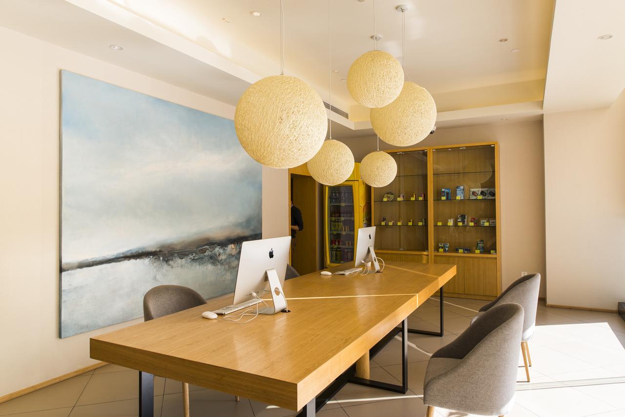 Ji Hotel Янтай Екстериор снимка
