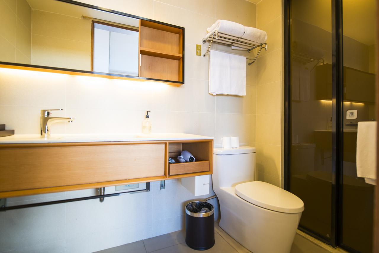 Ji Hotel Янтай Екстериор снимка