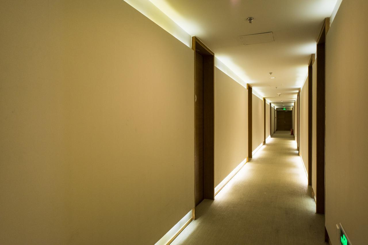 Ji Hotel Янтай Екстериор снимка